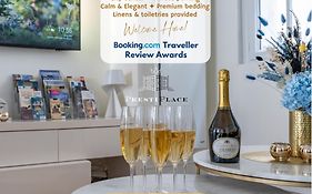 Le Saint-Martin - Parking - Prestiplace Collection
